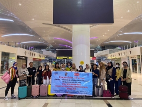 Congratulations and success, again STIKes Mitra Husada Medan held a Clinical Tour (Learning) to Mahsa University and participated in a Conference at Lincoln University